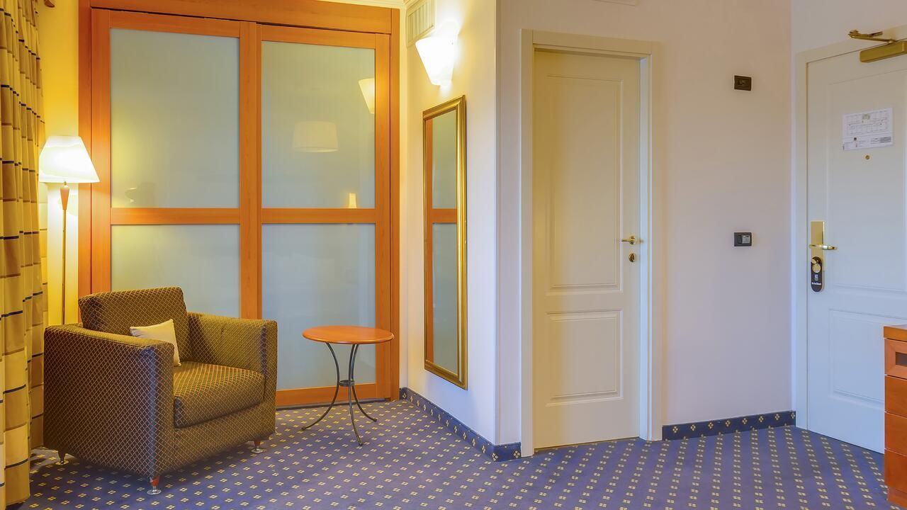 Отель Best Western Plus Congress Hotel Yerevan Ереван