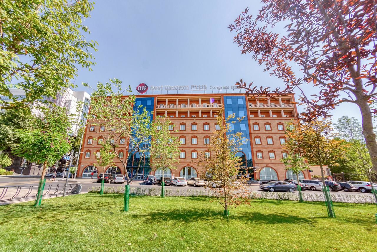 Отель Best Western Plus Congress Hotel Yerevan Ереван