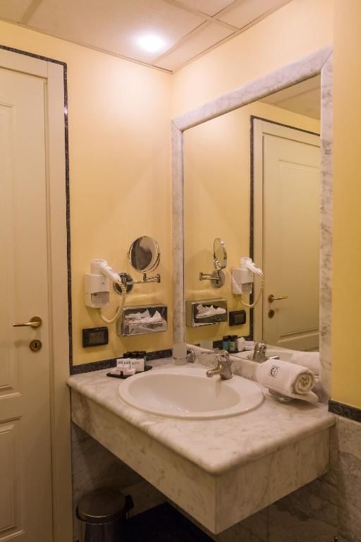 Отель Best Western Plus Congress Hotel Yerevan Ереван