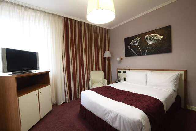 Отель Best Western Plus Congress Hotel Yerevan Ереван-16